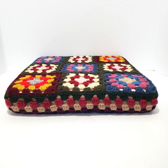 Vtg Crochet Granny Square Accent Decorative Pillow Multicolor Foam Insert 12x12 - Picture 4 of 10